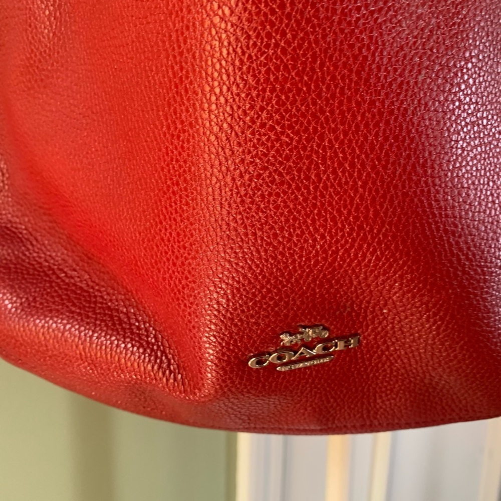 Coach - red excellent condition. - Picture 2 of 7